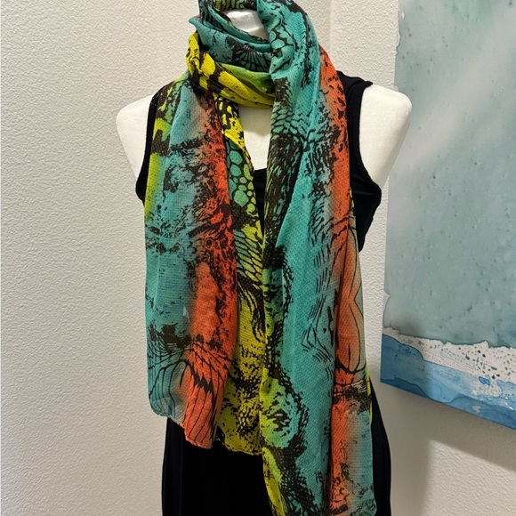 Colorful Patterned Scarf - Picture 1 of 2